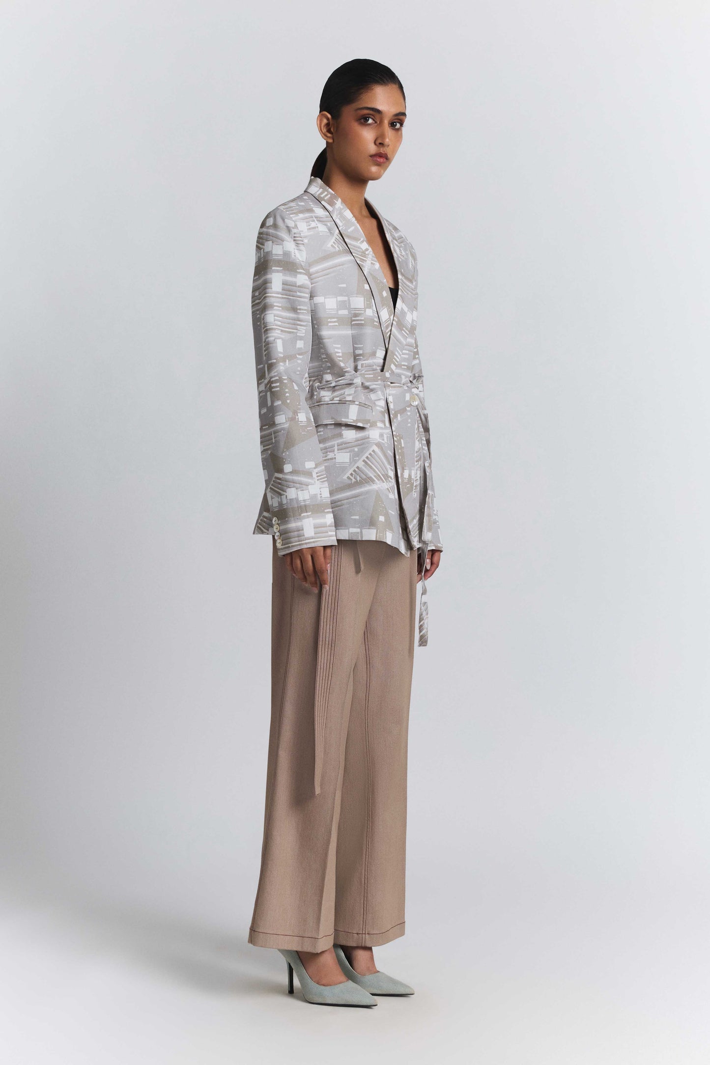 Contour Grid Belted Blazer