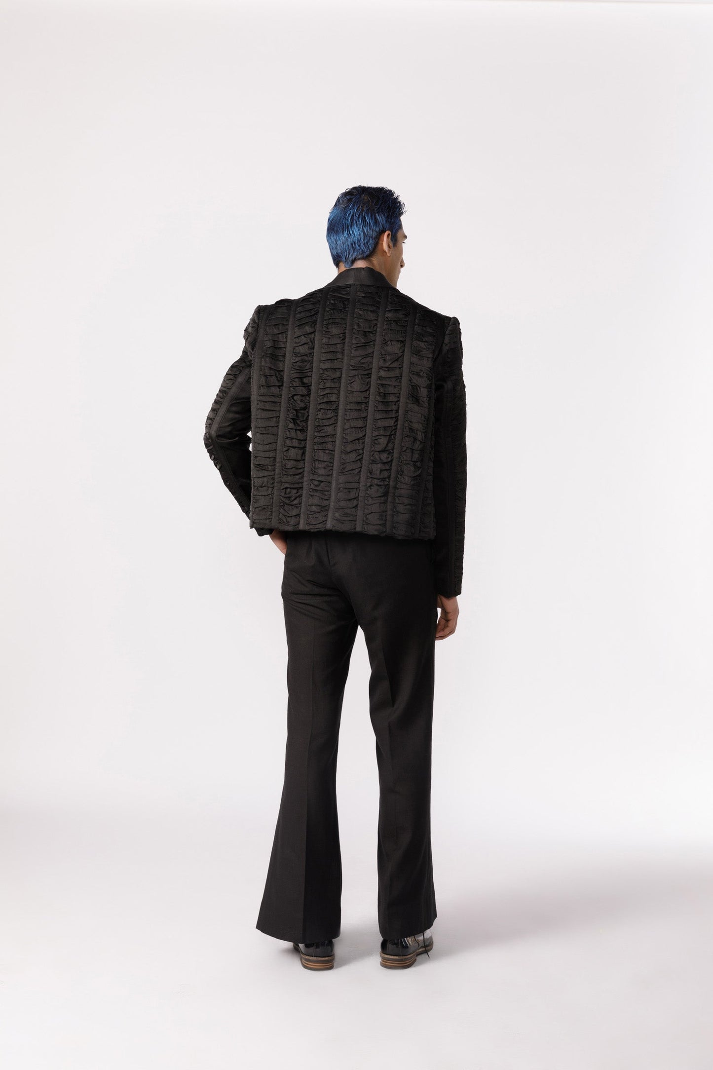 Ruched cropped blazer