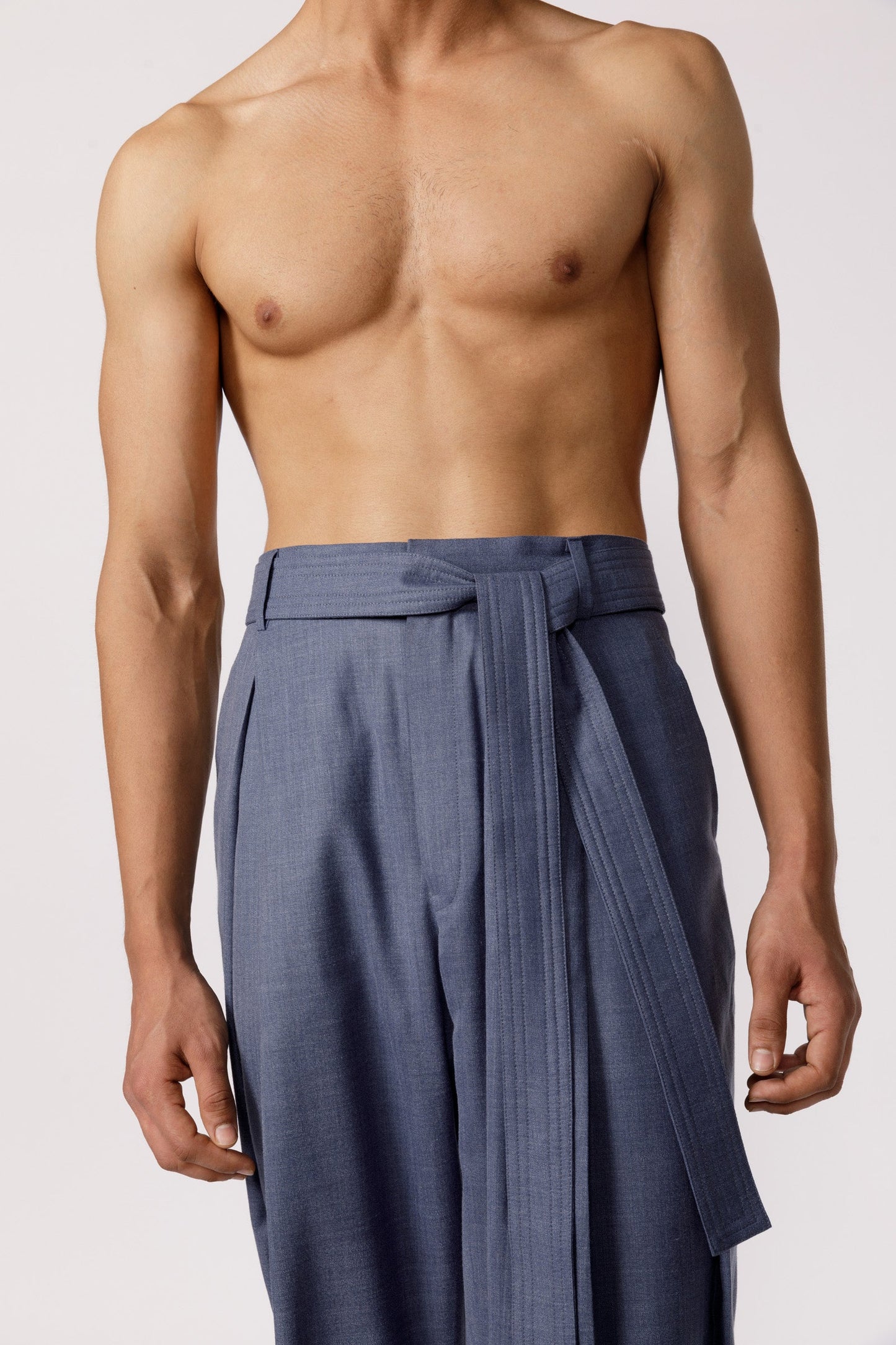 High waisted Pleated pants