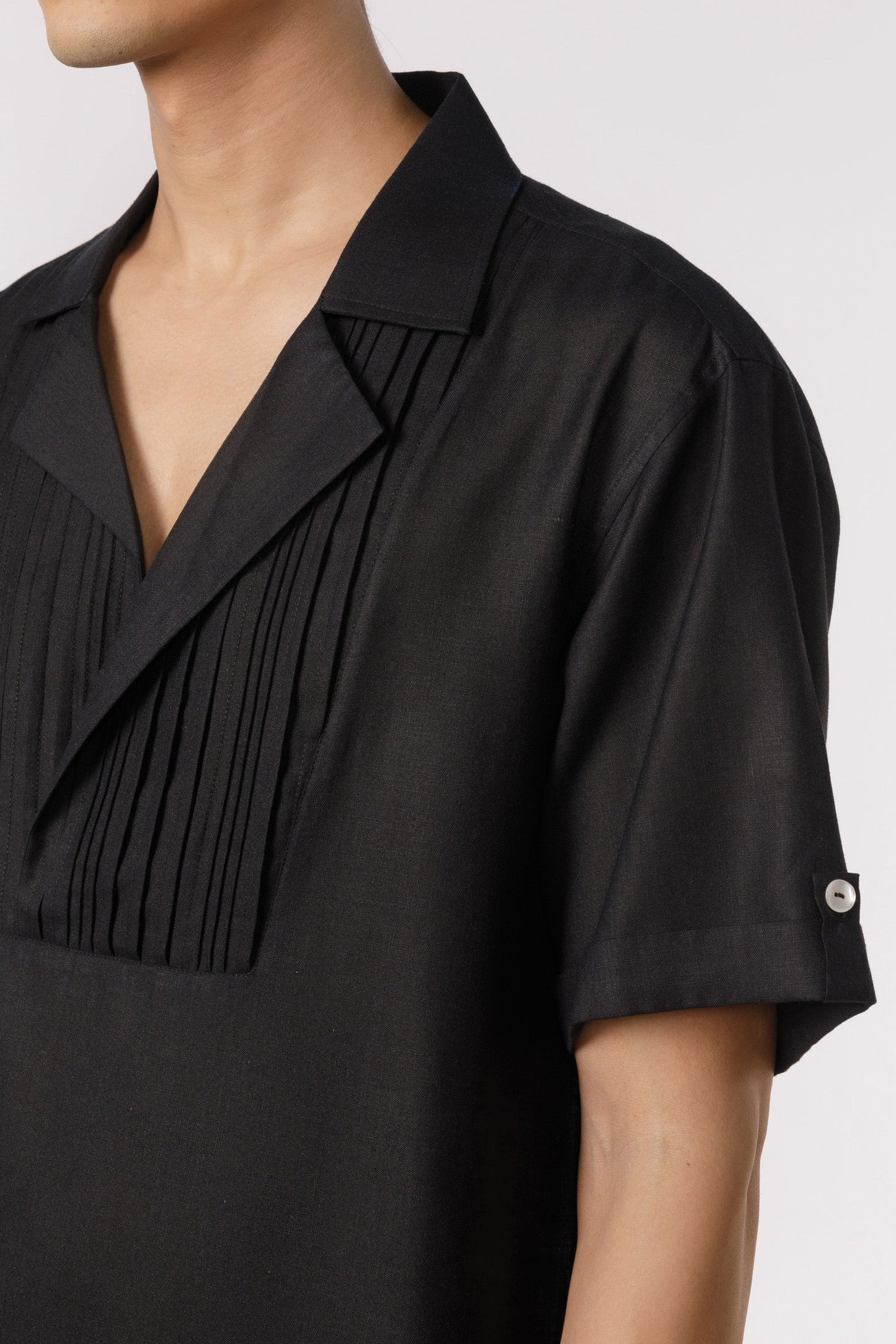 Pleated neckline casual Shirt