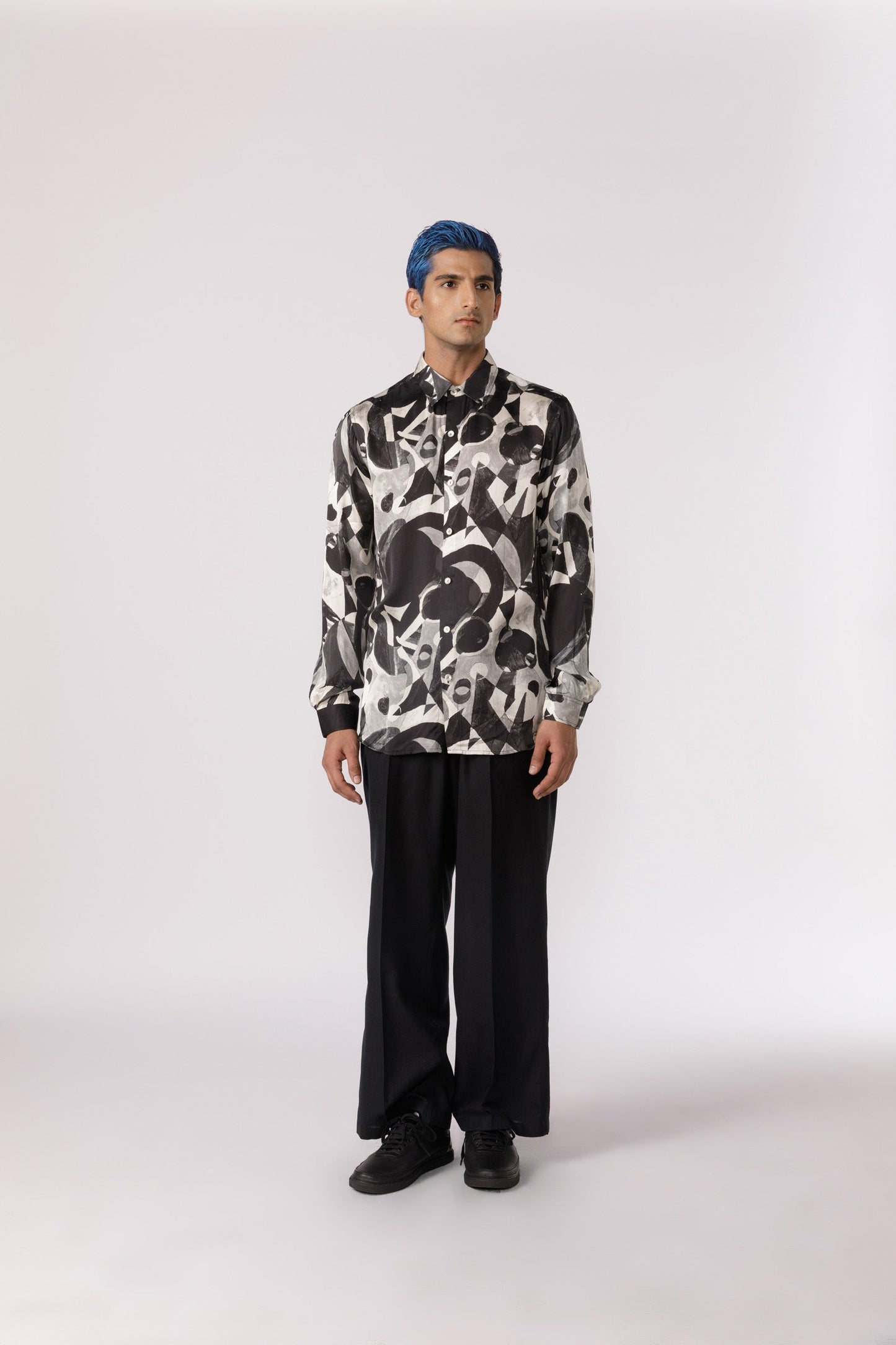 Abstract black and white printed shirt