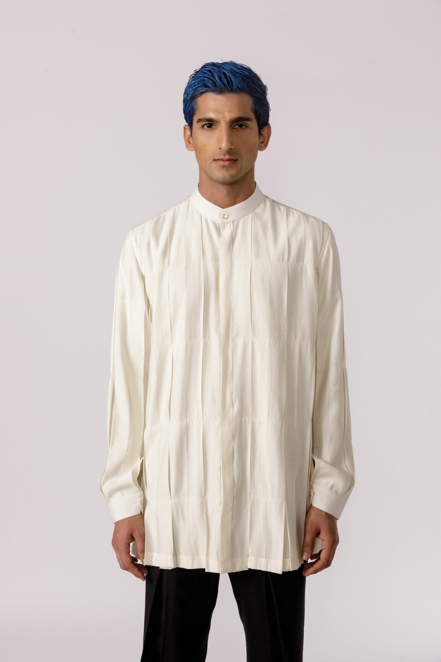 Box pleated mandarin collar shirt