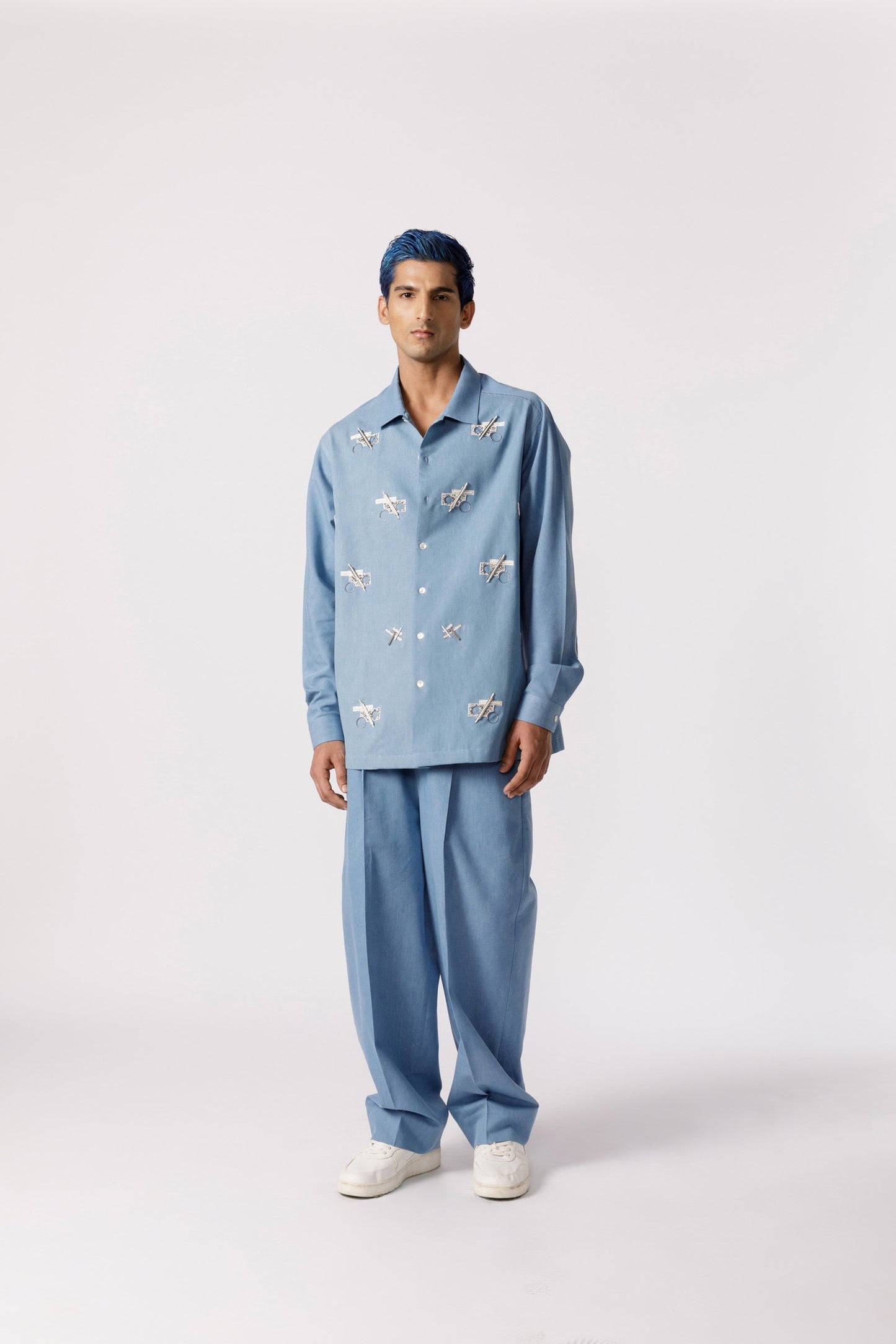 Oversized embroidered shirt