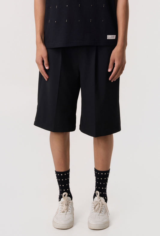 Axis Pleat Wide Shorts