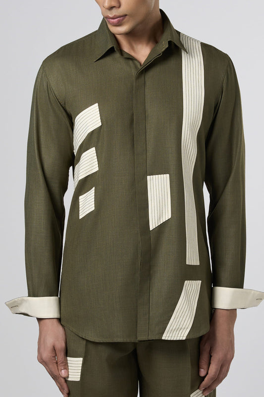 Linear Patch Shirt Olive