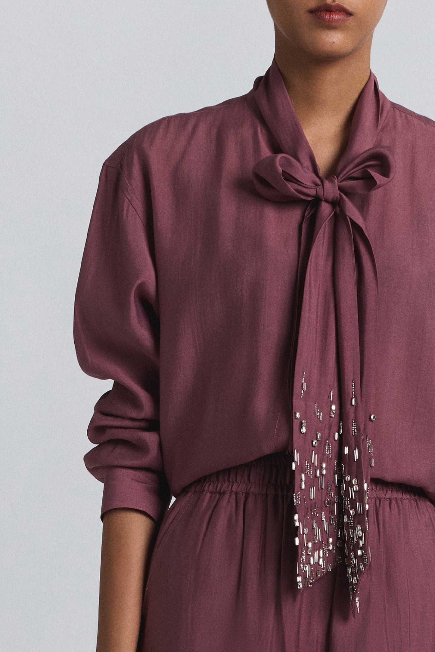 Tie-Neck Embellished Set