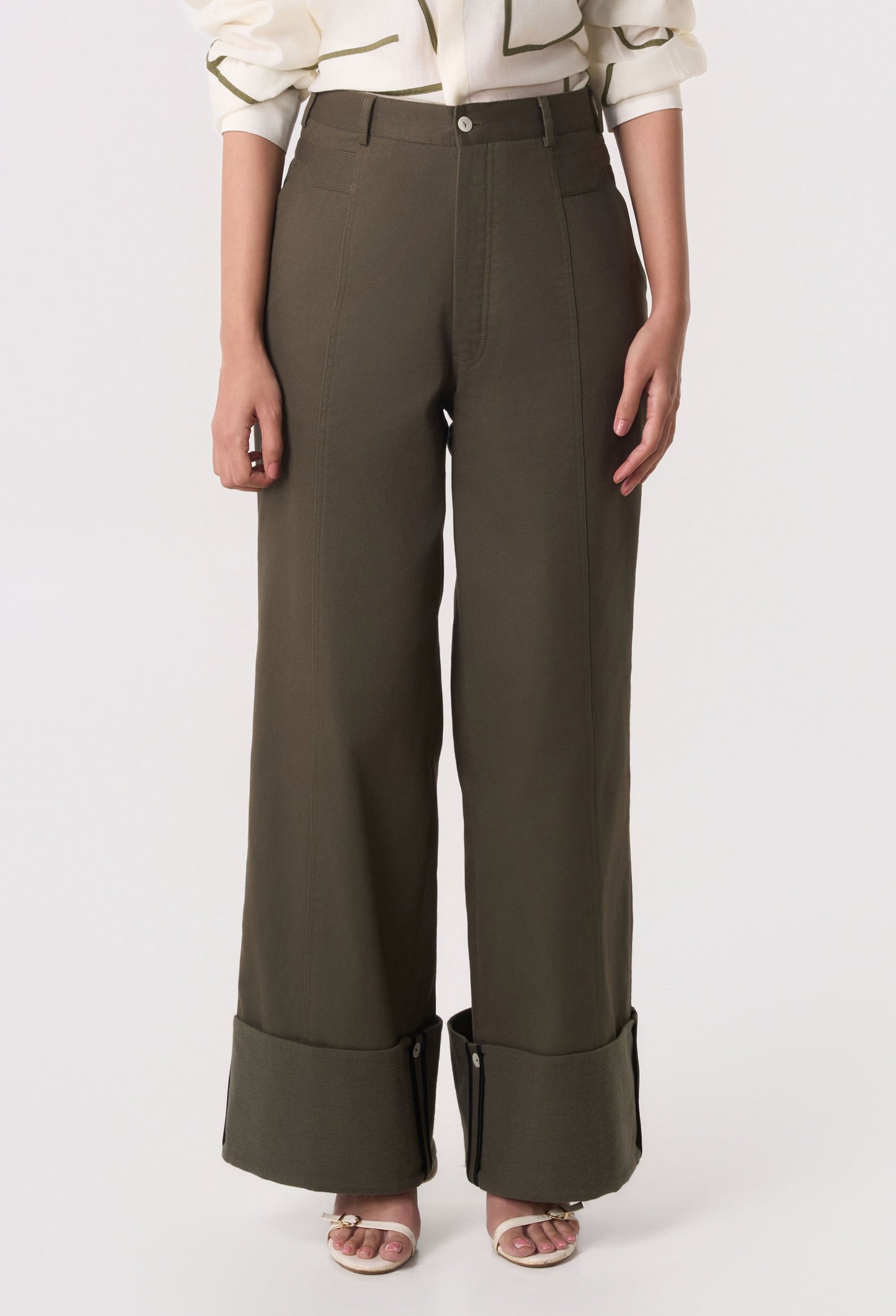 Mosaic Belt Cuffed Pants
