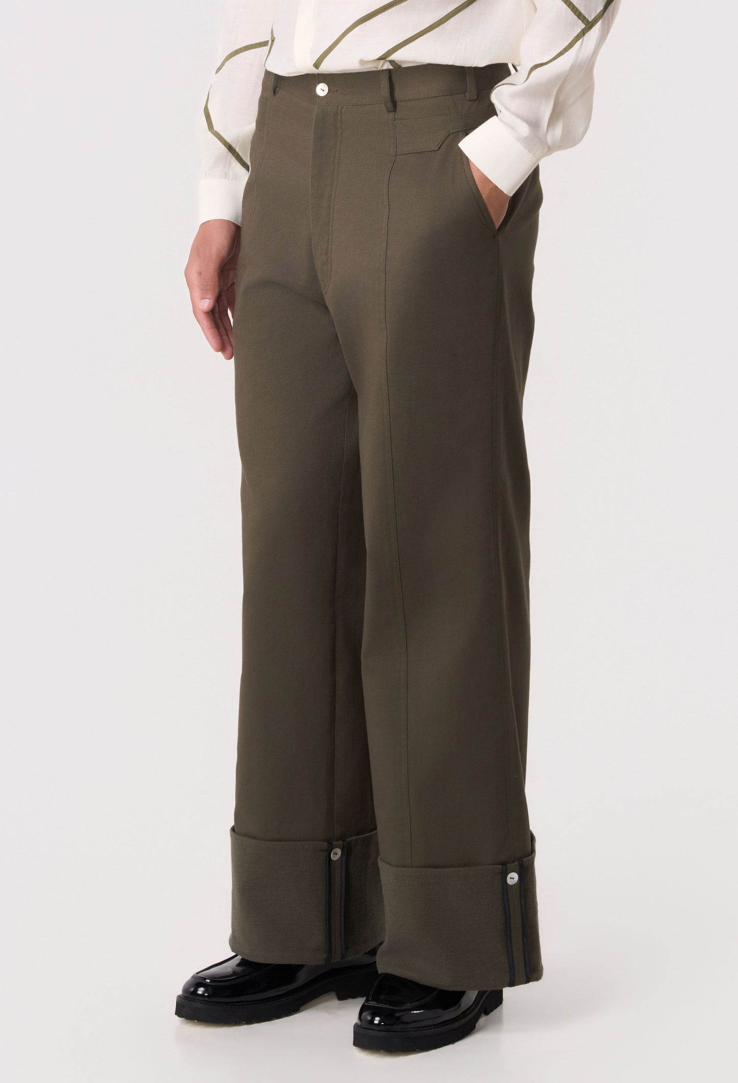 Mosaic Belt Cuffed Pants