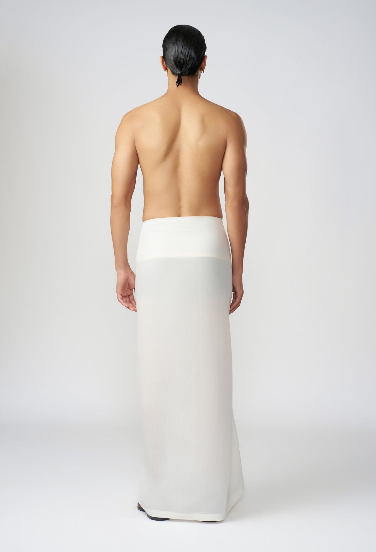 Scaffold Veshti - White