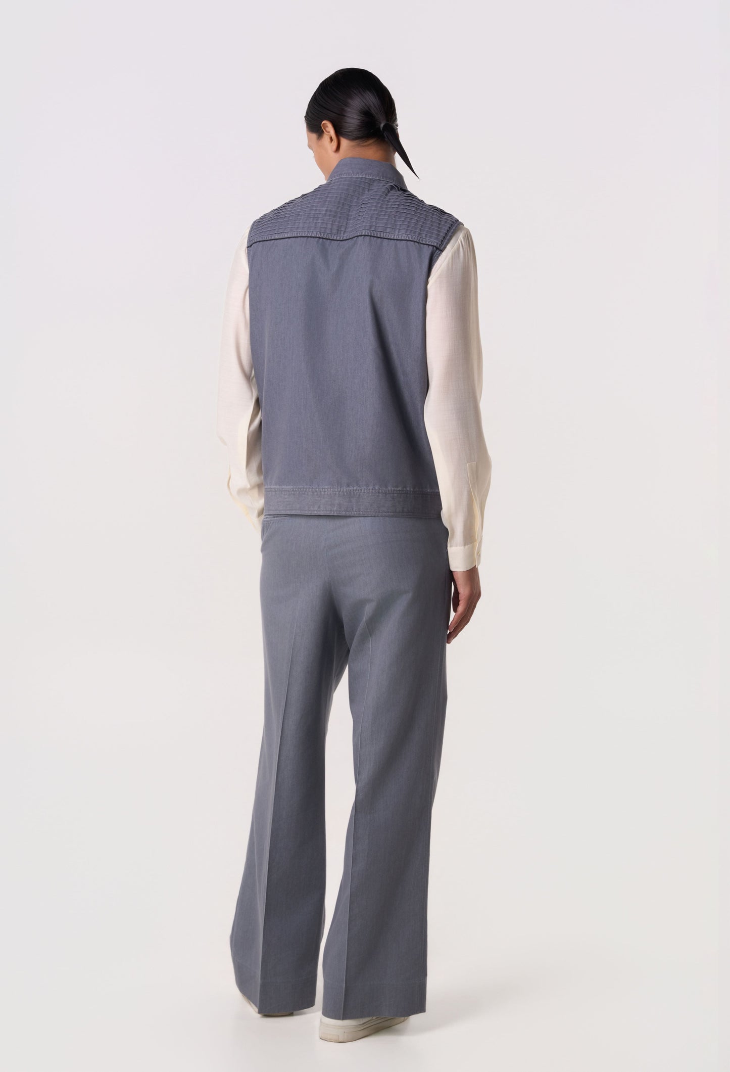 Steel Fold Vest