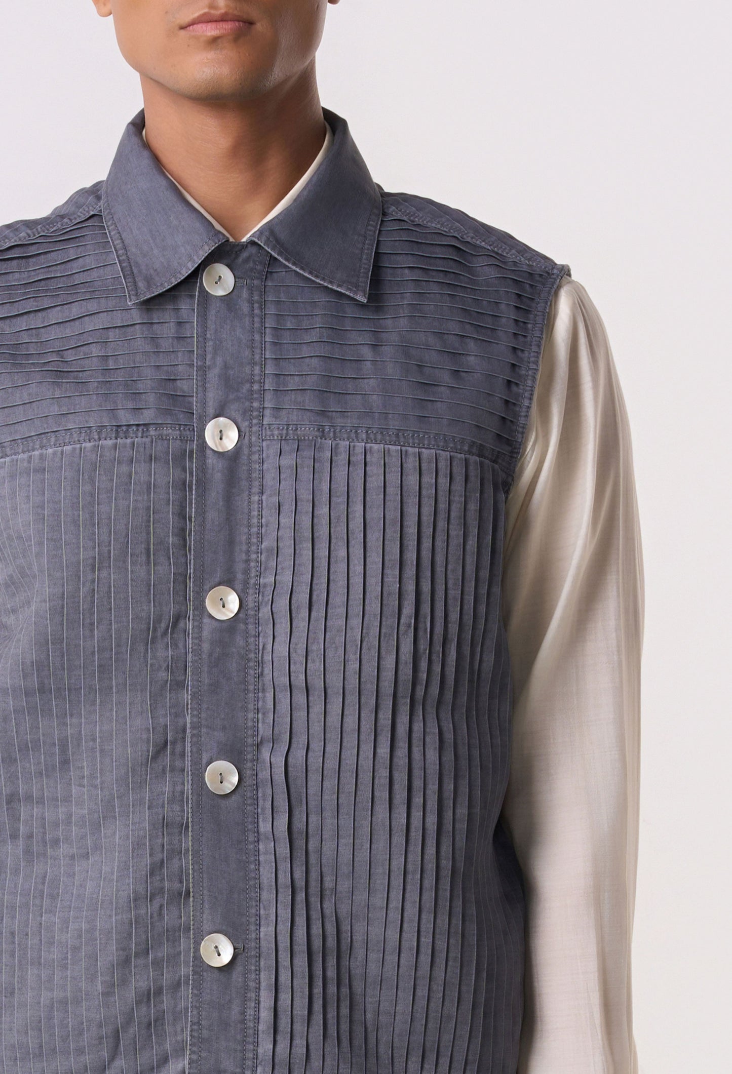 Steel Fold Vest
