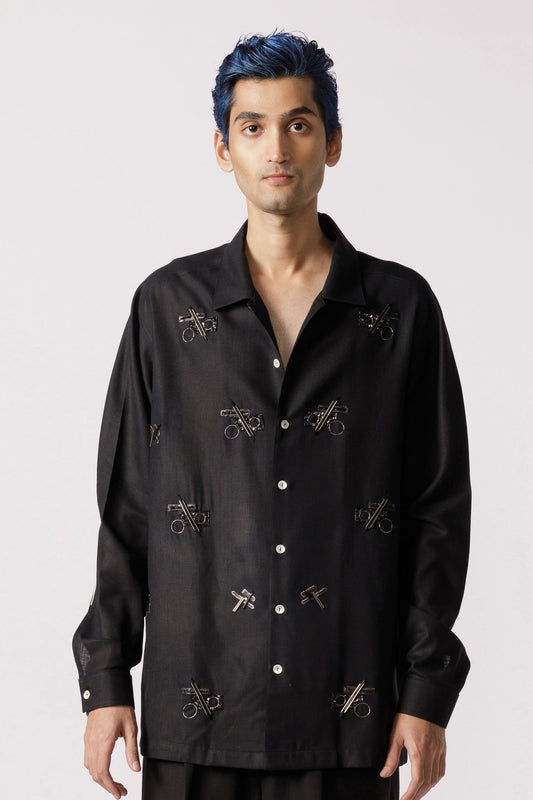 Oversized embroidered shirt(black)